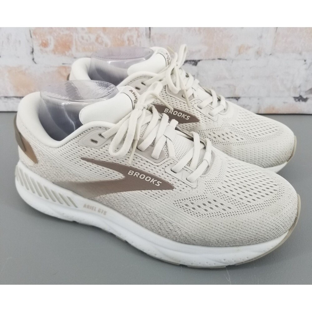 Brooks Ariel GTS 24 Running Shoe Women's 9 Wide Coconut/Chateau/Portabella